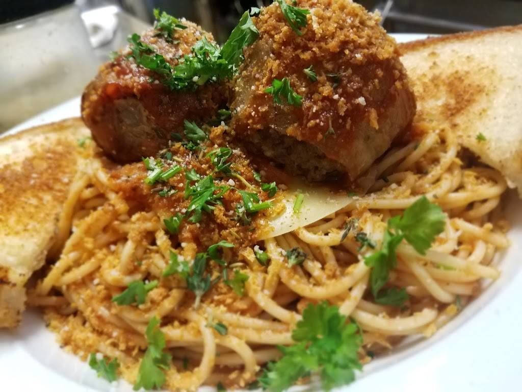 Chuck Wagon Restaurant | restaurant | 7628 SW 117th Ave, Miami, FL 33183, USA | 3052742263 OR +1 305-274-2263