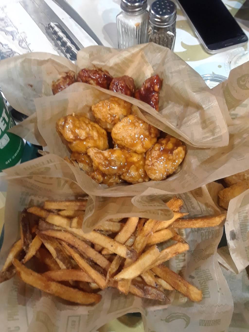 Wingstop | restaurant | 540 Southbridge St, Worcester, MA 01610, USA | 7742439464 OR +1 774-243-9464