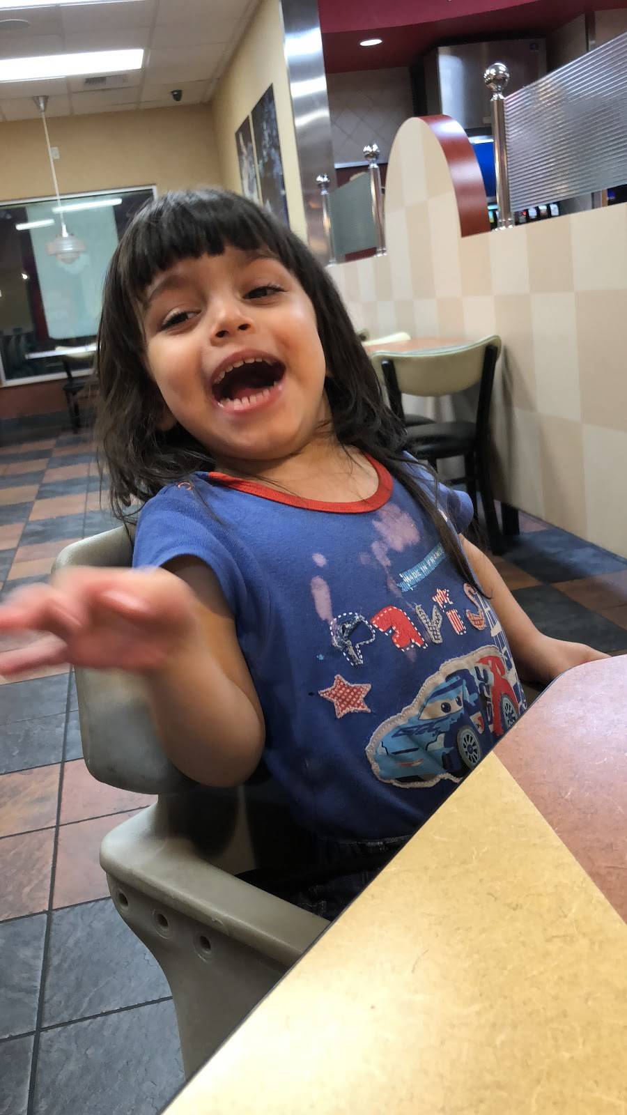 A&W Restaurant | restaurant | 2312 Arden Way, Sacramento, CA 95825, USA | 9169272231 OR +1 916-927-2231