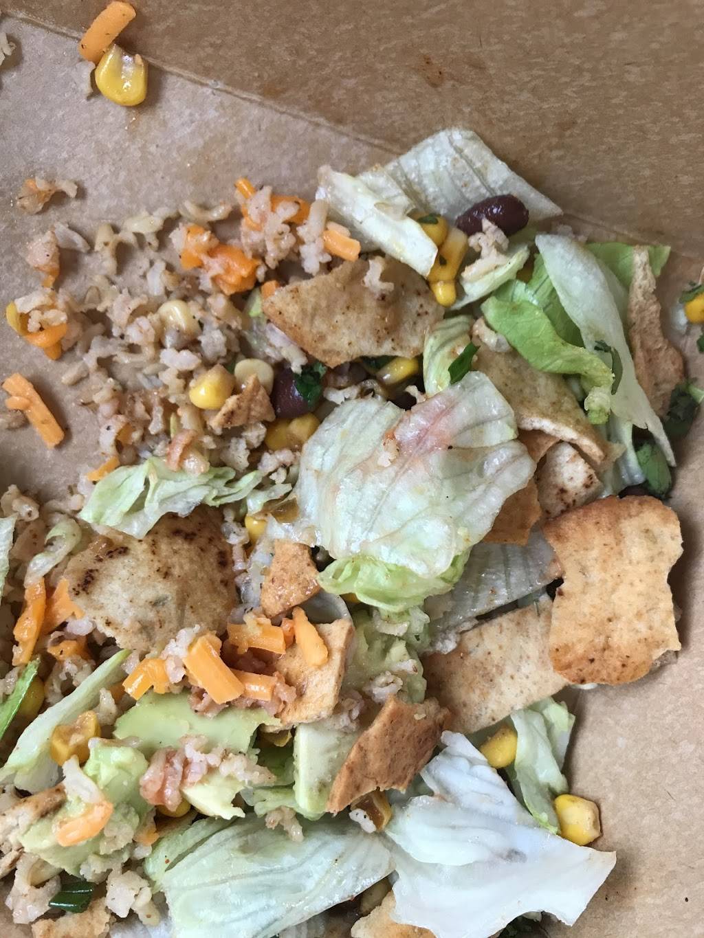 Chopped Leaf | restaurant | 547 Cundles Rd E #3, Barrie, ON L4M 0J7, Canada | 7057262000 OR +1 705-726-2000