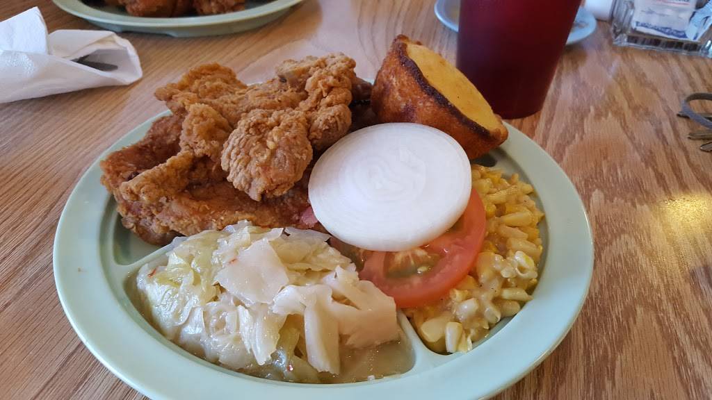 Gs Country Kitchen | restaurant | 2501 Oakwood Ave NW #5, Huntsville, AL 35810, USA | 2565333034 OR +1 256-533-3034