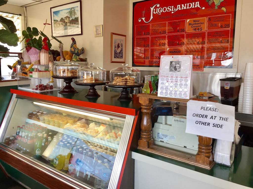 Los Burritos | restaurant | 4929 Sunset Blvd, Los Angeles, CA 90027, USA | 3236655585 OR +1 323-665-5585