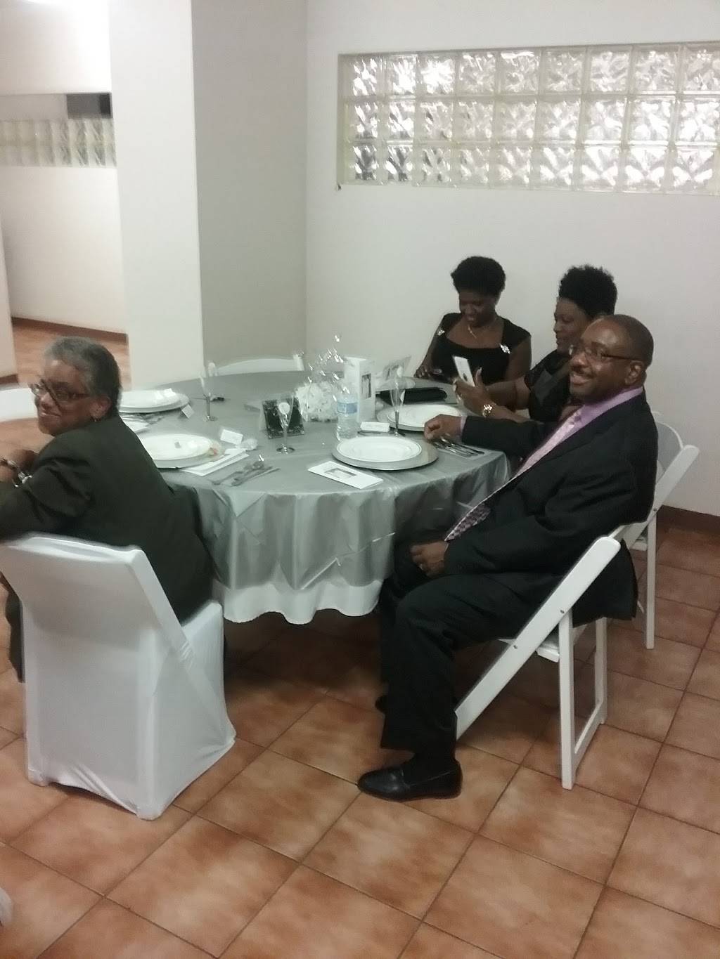 Wards Steak & Cheese | restaurant | 6228 Ward Blvd, Wilson, NC 27893, USA | 2529917343 OR +1 252-991-7343