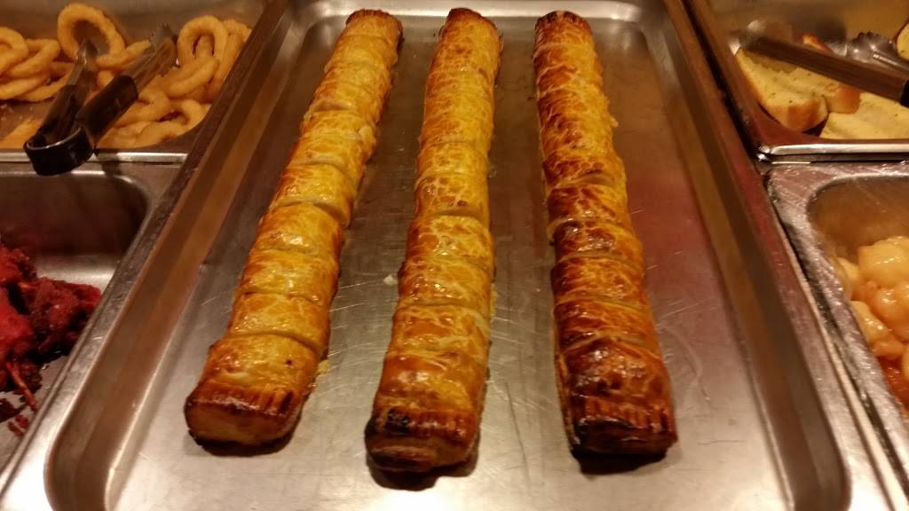 Golden Buffet | restaurant | 1615 E Main St, Reedsburg, WI 53959, USA | 6085245280 OR +1 608-524-5280