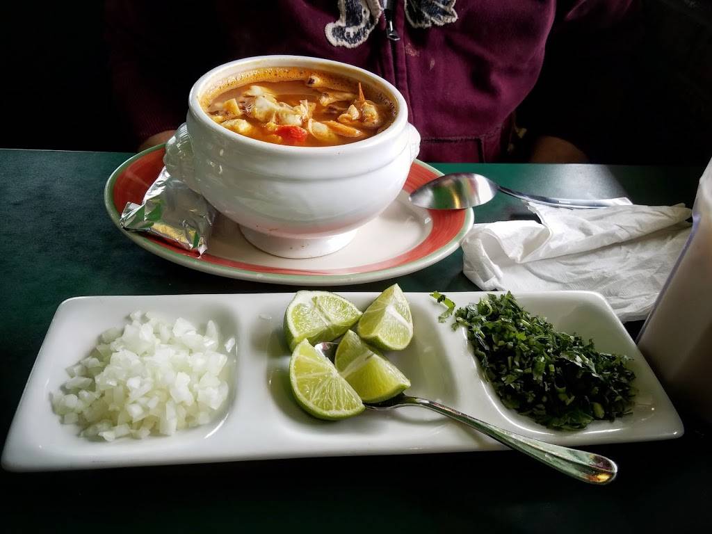 El Marisco Grill | restaurant | 351 Gallatin Pike N, Madison, TN 37115, USA | 6158701750 OR +1 615-870-1750