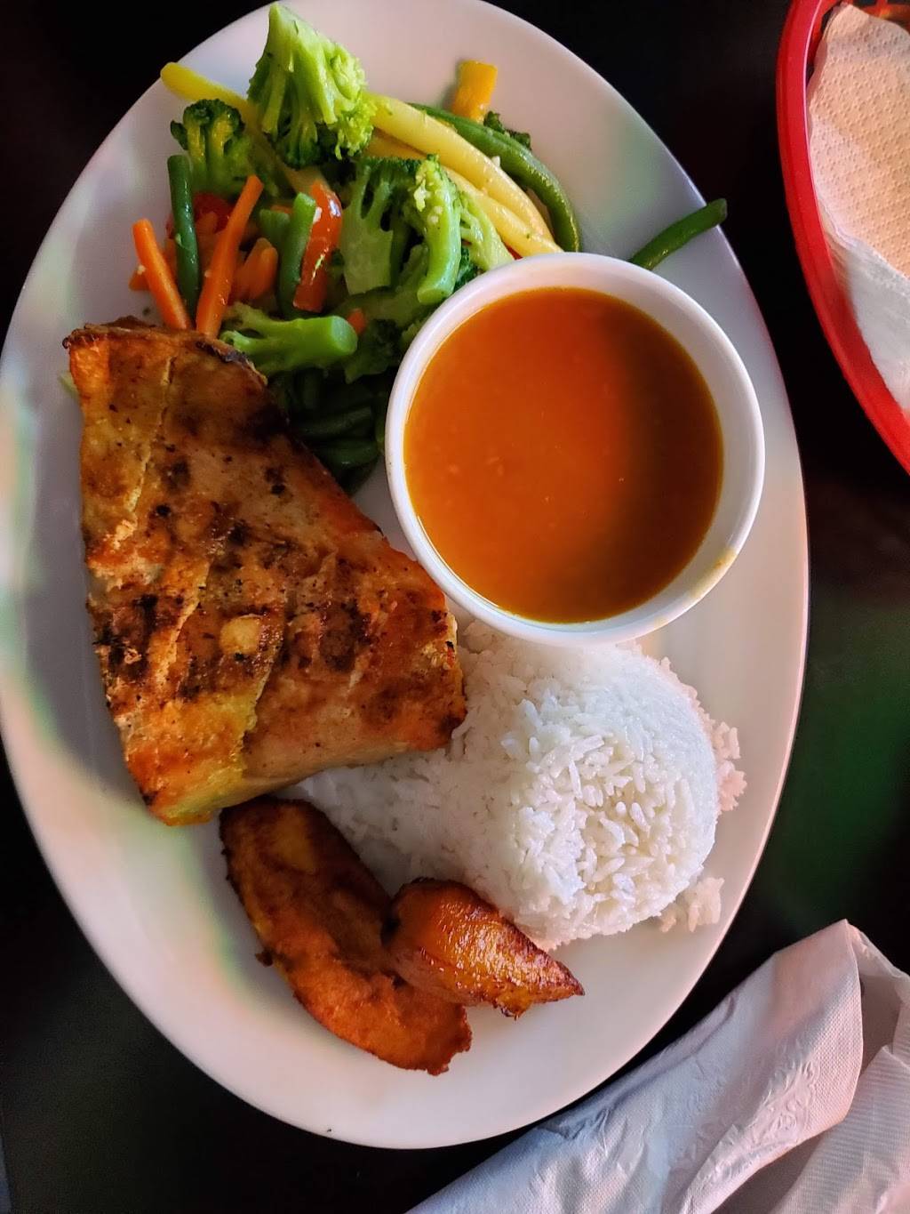 La Gota Fria | restaurant | 1166 E Vine St, Kissimmee, FL 34744, USA | 4078470667 OR +1 407-847-0667