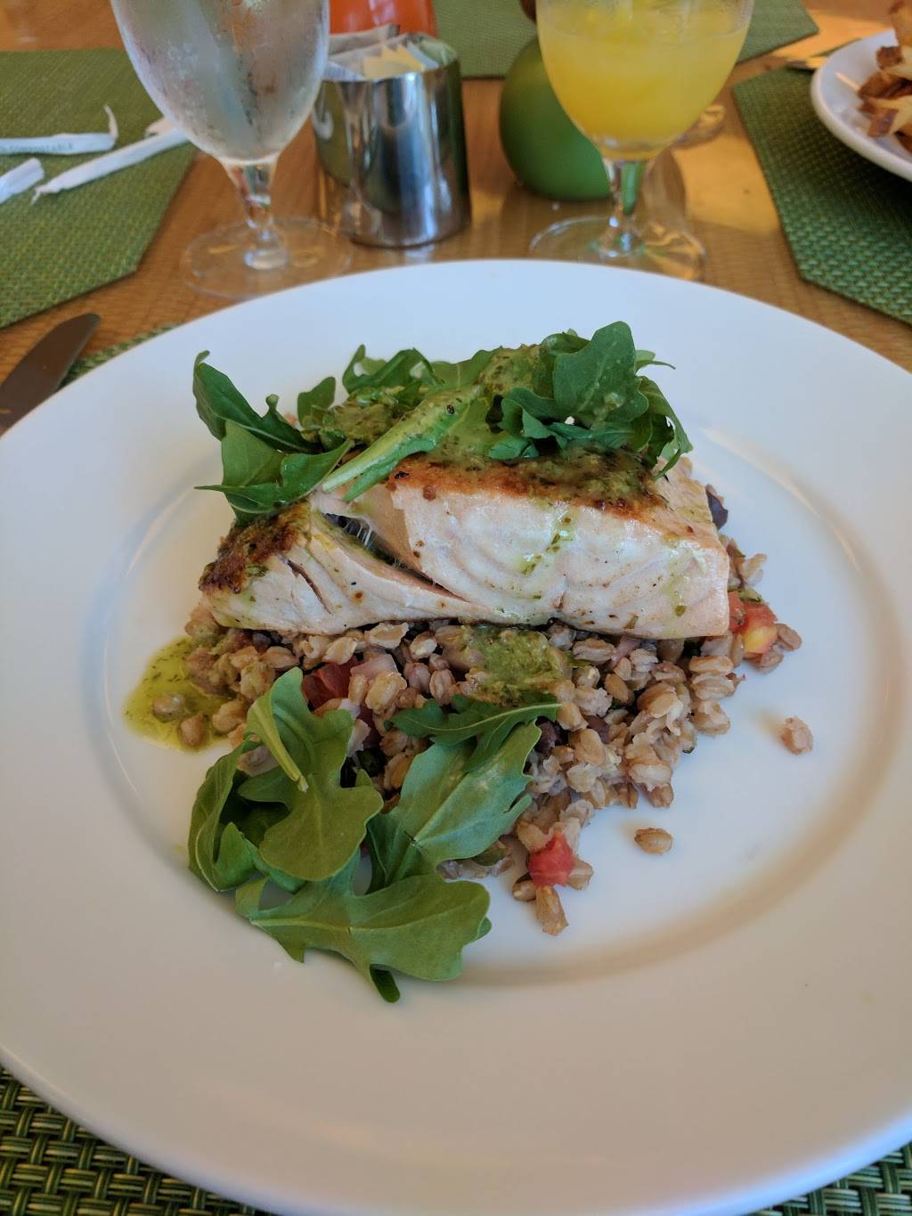 The Bistro | restaurant | 6001 Destination Pkwy, Orlando, FL 32819, USA | 4073134300 OR +1 407-313-4300