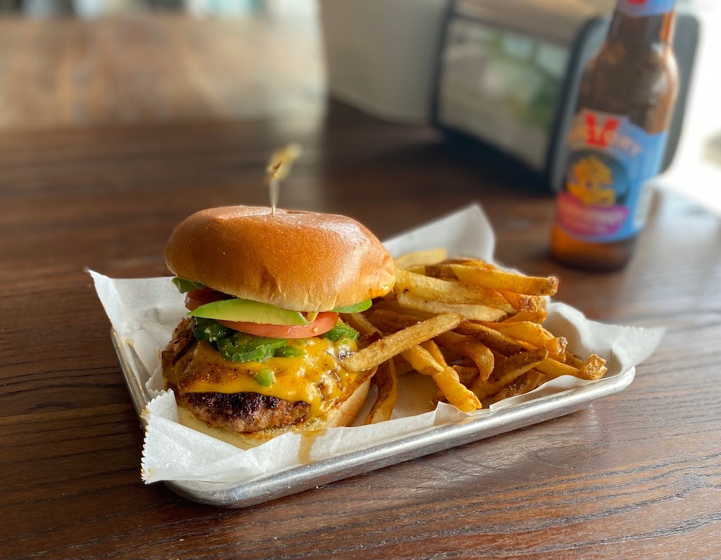 Beach Castle Burgers | restaurant | 461 Ranger Rd #5, Mary Esther, FL 32569, USA | 8505867550 OR +1 850-586-7550