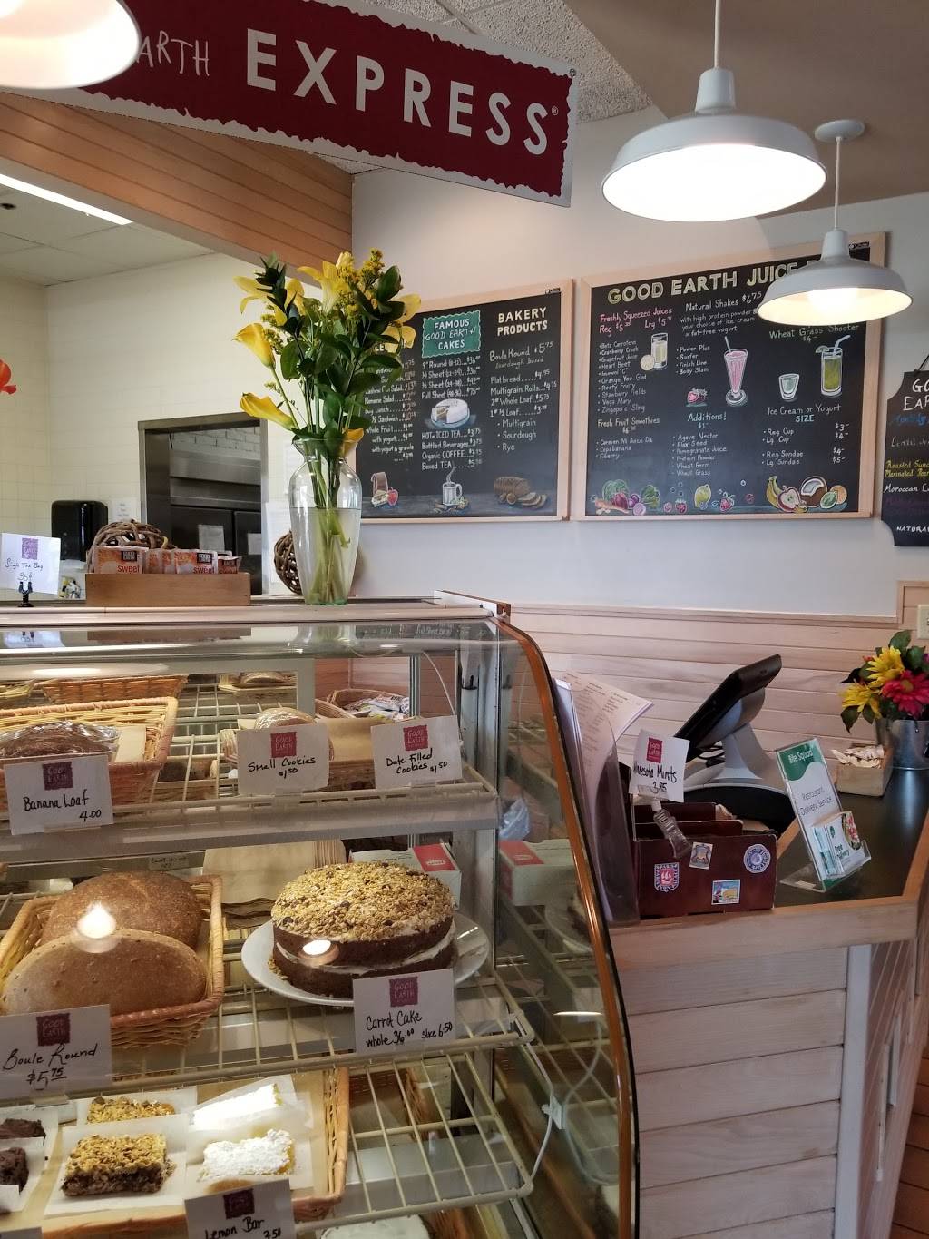 Good Earth Restaurant | restaurant | 1901 MN-36, Roseville, MN 55113, USA | 6516360956 OR +1 651-636-0956