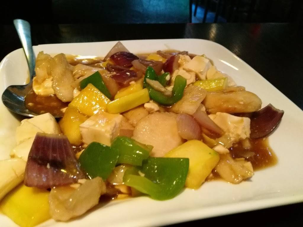 Yaka Sawa Sushi and Grill | restaurant | 57 Main St, Ashburnham, MA 01430, USA | 9782525679 OR +1 978-252-5679