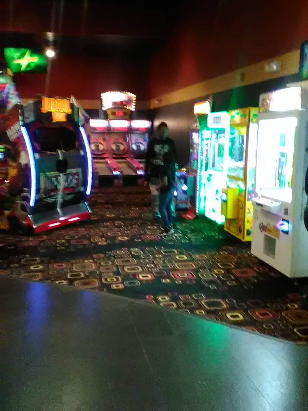 World of Sports | restaurant | 2030 Bill Tuck Hwy, South Boston, VA 24592, USA | 4345722695 OR +1 434-572-2695