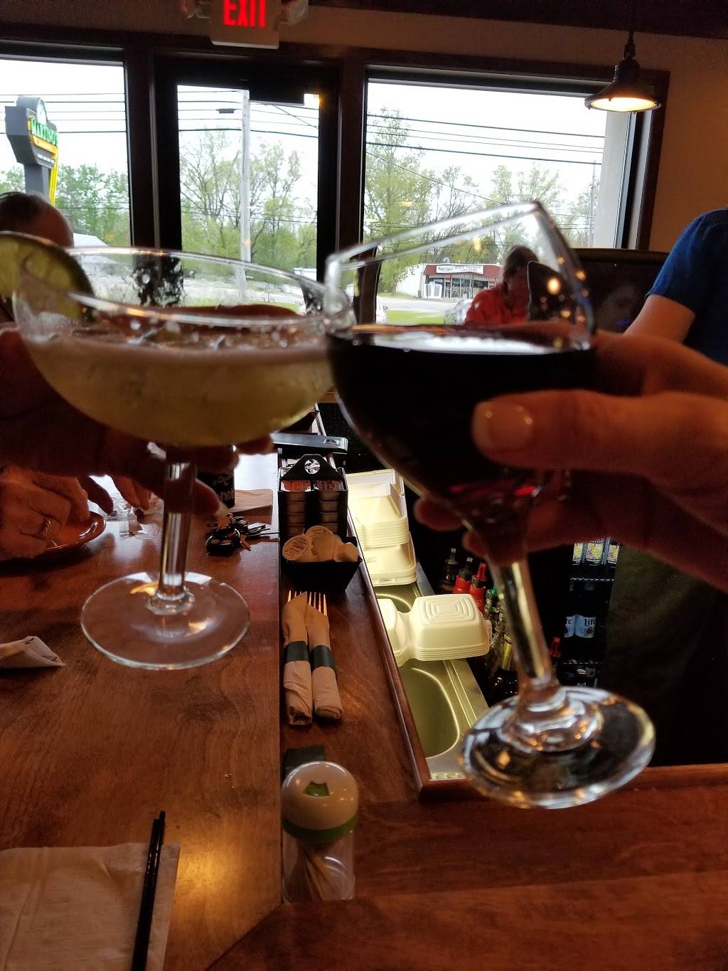 Martinos International Cafe | restaurant | 4415 Liberty Ave, Vermilion, OH 44089, USA | 4409673463 OR +1 440-967-3463