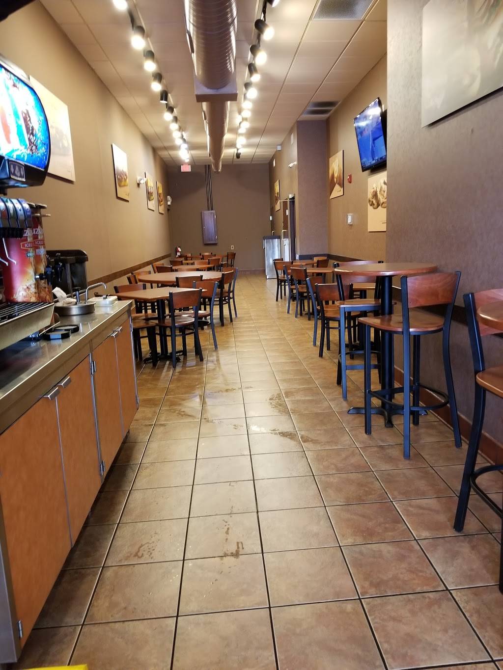 Penn Station East Coast Subs | meal takeaway | 1111 Barret Blvd H, Henderson, KY 42420, USA | 2708267361 OR +1 270-826-7361