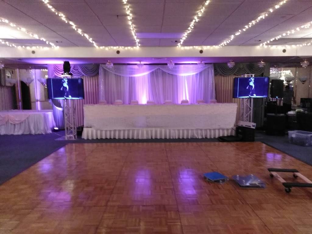 Des Plaines Elks Lodge | restaurant | 495 Lee St, Des Plaines, IL 60016, USA | 8478241526 OR +1 847-824-1526