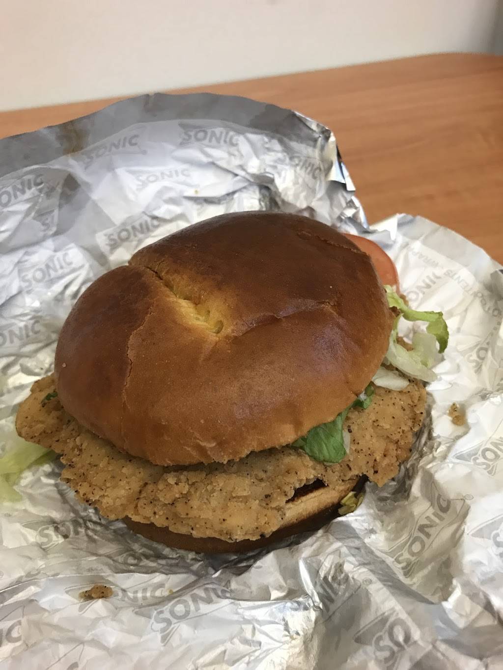 Sonic Drive-In | restaurant | 573 Spring St, Elizabeth, NJ 07201, USA | 9089650060 OR +1 908-965-0060