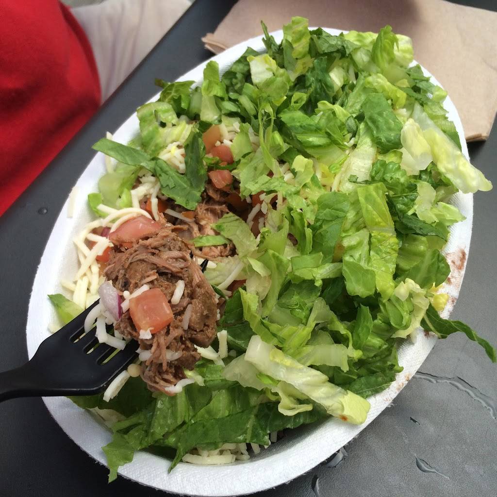 Chipotle Mexican Grill | restaurant | 625 Kennedy Ln, Clarksville, TN 37040, USA | 9319062110 OR +1 931-906-2110