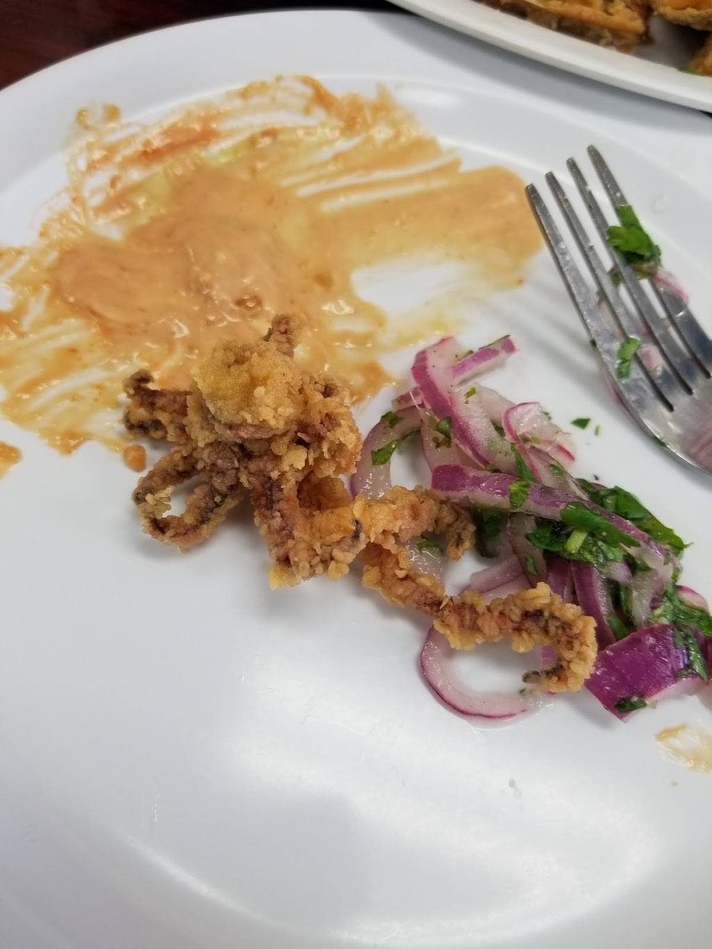 2 Brothers | restaurant | 300 Trenton Ave, Paterson, NJ 07503, USA | 9739682970 OR +1 973-968-2970