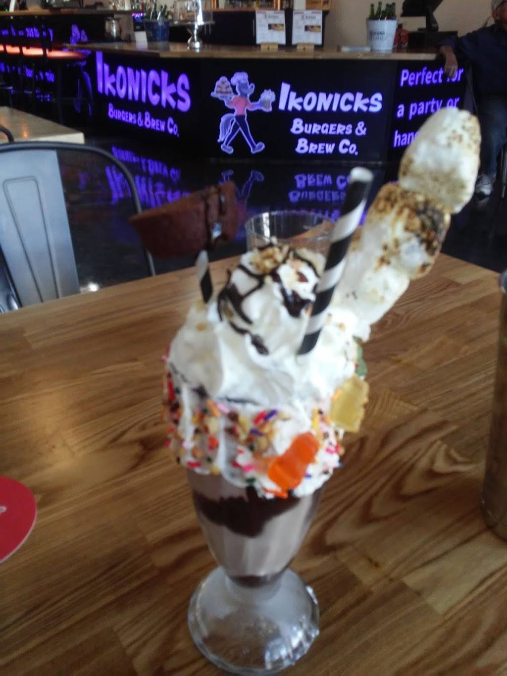 Ikonicks Burgers & Brew Co. | restaurant | 406 S Myrtle Ave, Monrovia, CA 91016, USA | 6263584888 OR +1 626-358-4888