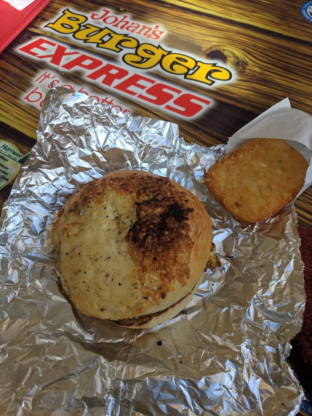 Johans Burger Express | meal takeaway | 3473 M-119, Harbor Springs, MI 49740, USA | 2312424800 OR +1 231-242-4800