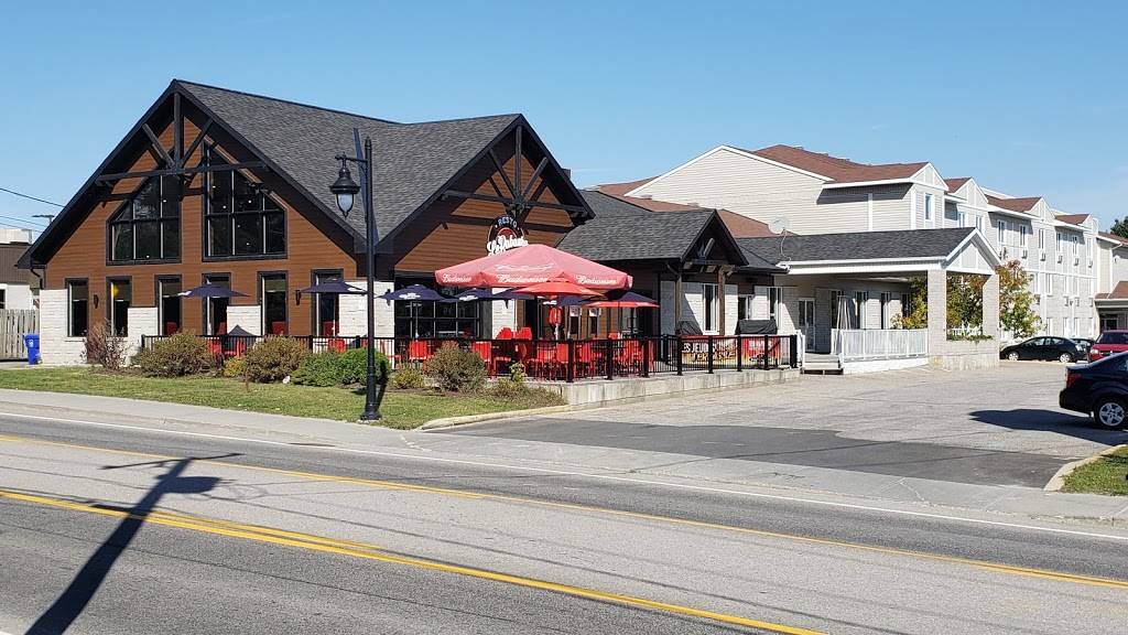 Resto Pub Le Rabaska | restaurant | 85 Rue Principale N, Maniwaki, QC J9E 2B5, Canada | 8194410035 OR +1 819-441-0035