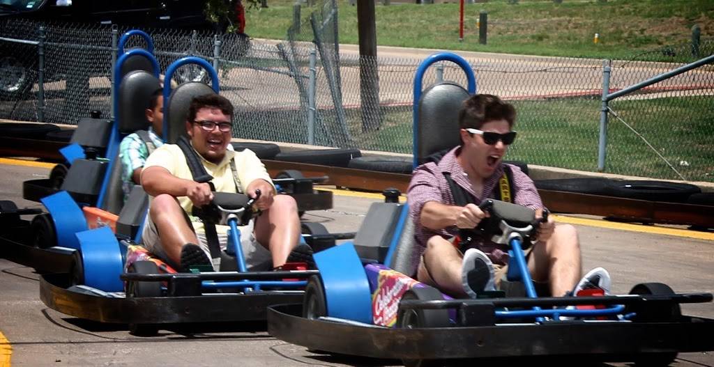 Celebration Station | restaurant | 10111 Gwenadele Ave, Baton Rouge, LA 70816, USA | 2259247888 OR +1 225-924-7888