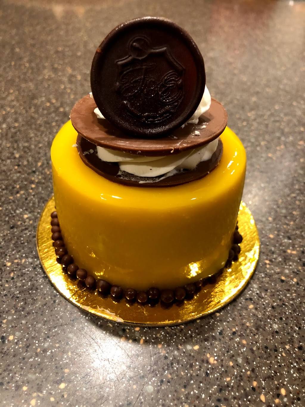 F&E latin and eclectic patisserie | restaurant | 322 W Center St, Provo, UT 84601, USA | 8016071593 OR +1 801-607-1593