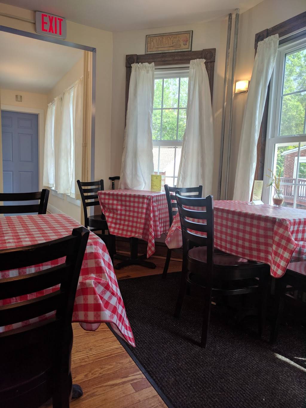 The Cove Deli, LLC | meal takeaway | 282 Silas Deane Hwy, Wethersfield, CT 06109, USA | 8607211200 OR +1 860-721-1200