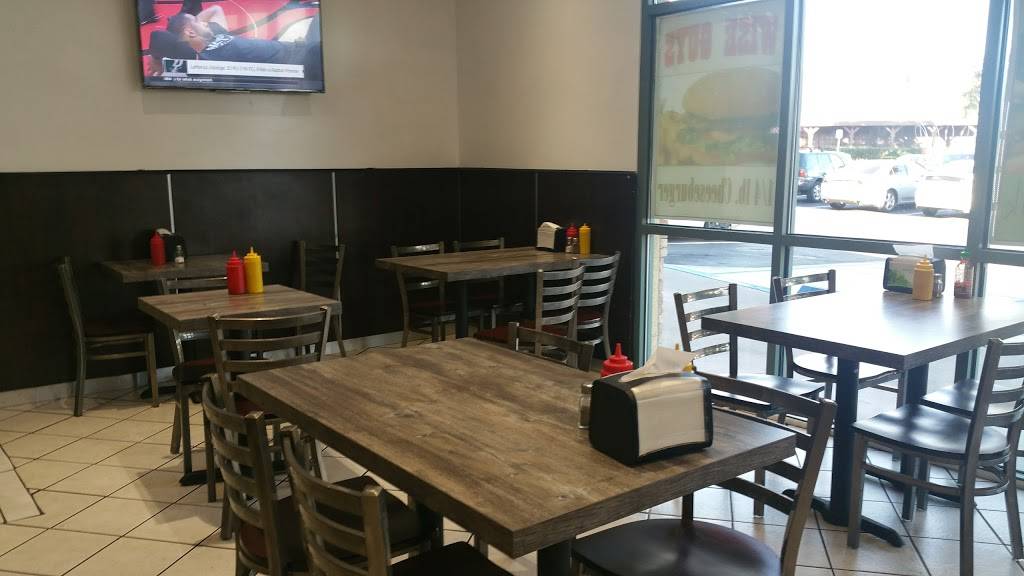 Wise Guys Philly Cheesesteak n’ Gyros | restaurant | 885 Airway Blvd, Livermore, CA 94551, USA | 9254434897 OR +1 925-443-4897