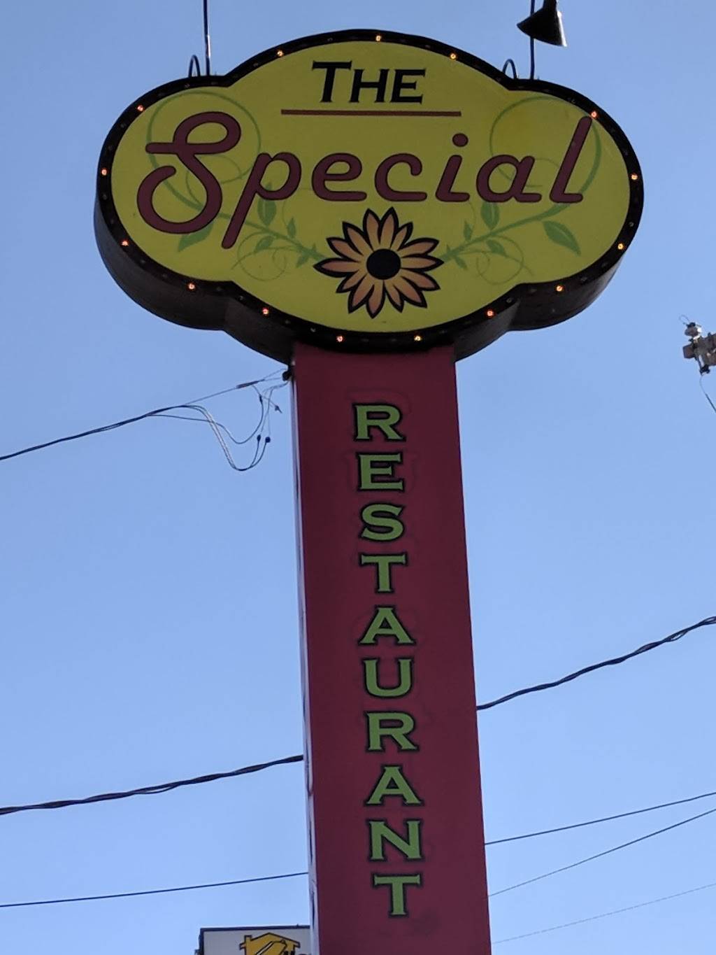 The Special Restaurant | restaurant | 303 Fort Crook Rd N, Bellevue, NE 68005, USA | 4028840441 OR +1 402-884-0441