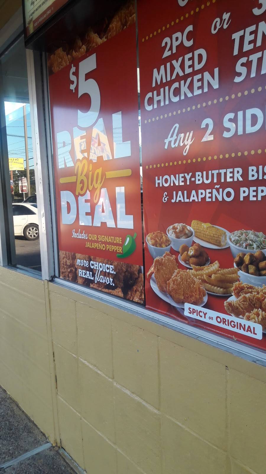 Churchs Chicken | restaurant | 1302 Castroville Rd, San Antonio, TX 78237, USA | 2104336871 OR +1 210-433-6871