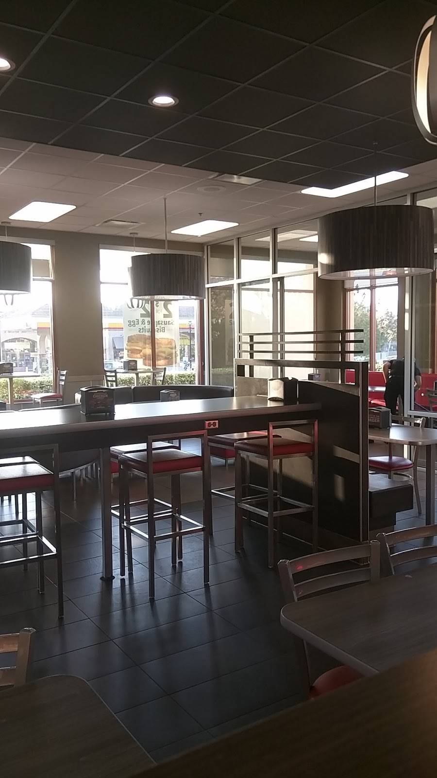 Carls Jr. | restaurant | 16613 Dove Canyon Rd, San Diego, CA 92127, USA | 8583850099 OR +1 858-385-0099