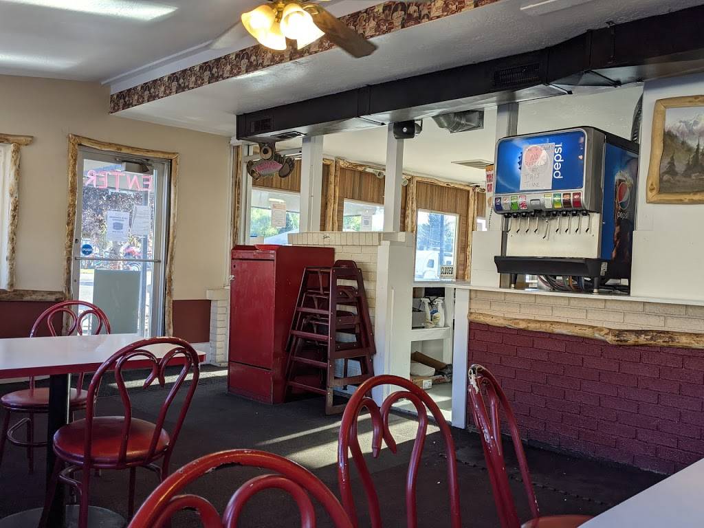 Dicks Burger Shack | restaurant | 235 E Center St, Kamas, UT 84036, USA | 4357834312 OR +1 435-783-4312