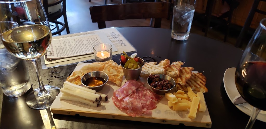 Cellar Door | restaurant | 5150 Main St A, Downers Grove, IL 60515, USA | 6302412030 OR +1 630-241-2030