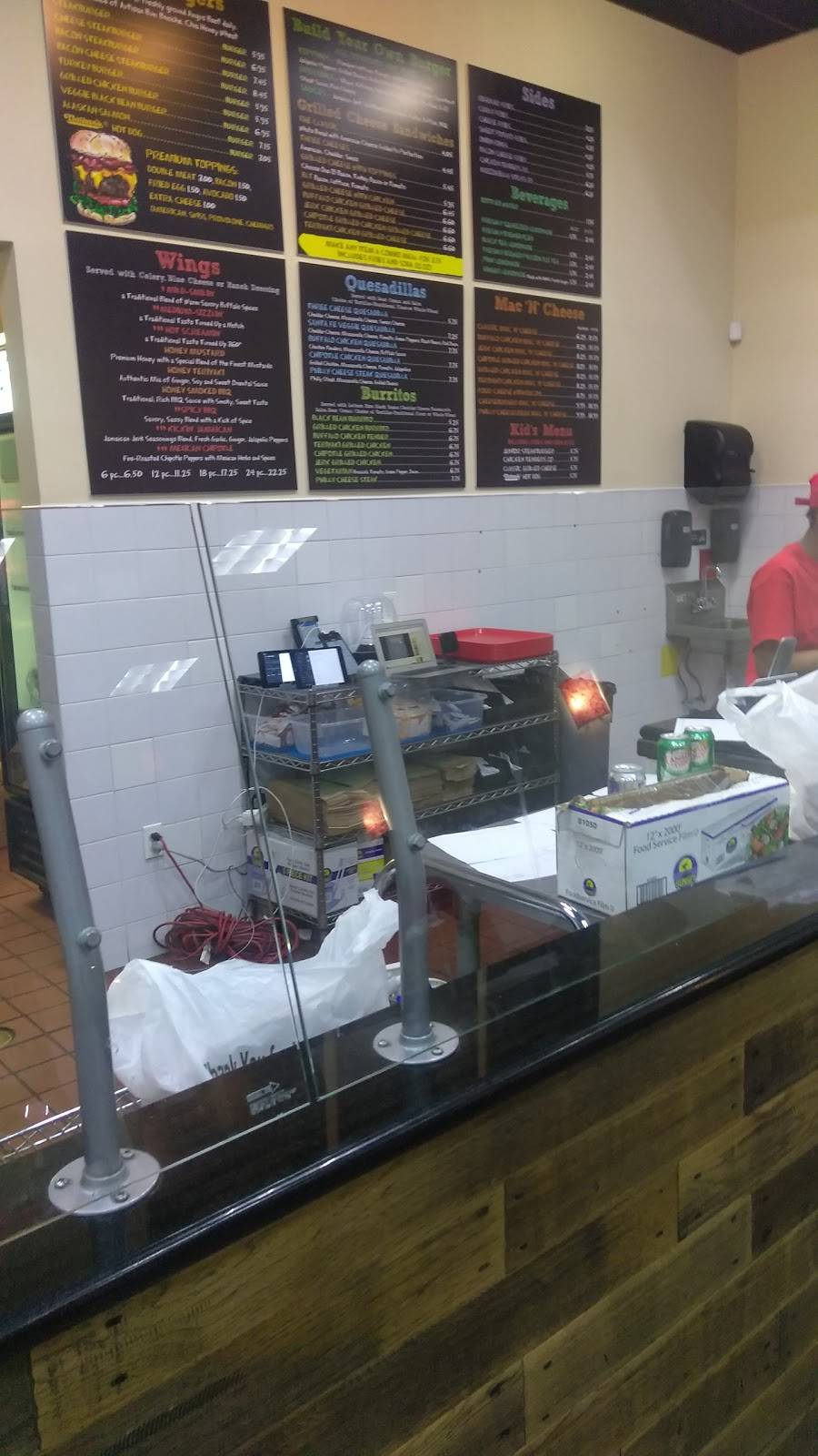 Burger Urway Express | restaurant | 1846 E New York Ave, Brooklyn, NY 11207, USA | 3476632315 OR +1 347-663-2315