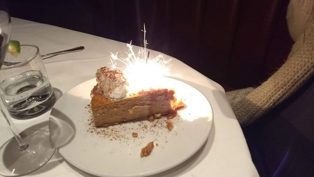 Flemings Prime Steakhouse & Wine Bar | restaurant | 960 Milwaukee Ave, Lincolnshire, IL 60069, USA | 8477930333 OR +1 847-793-0333