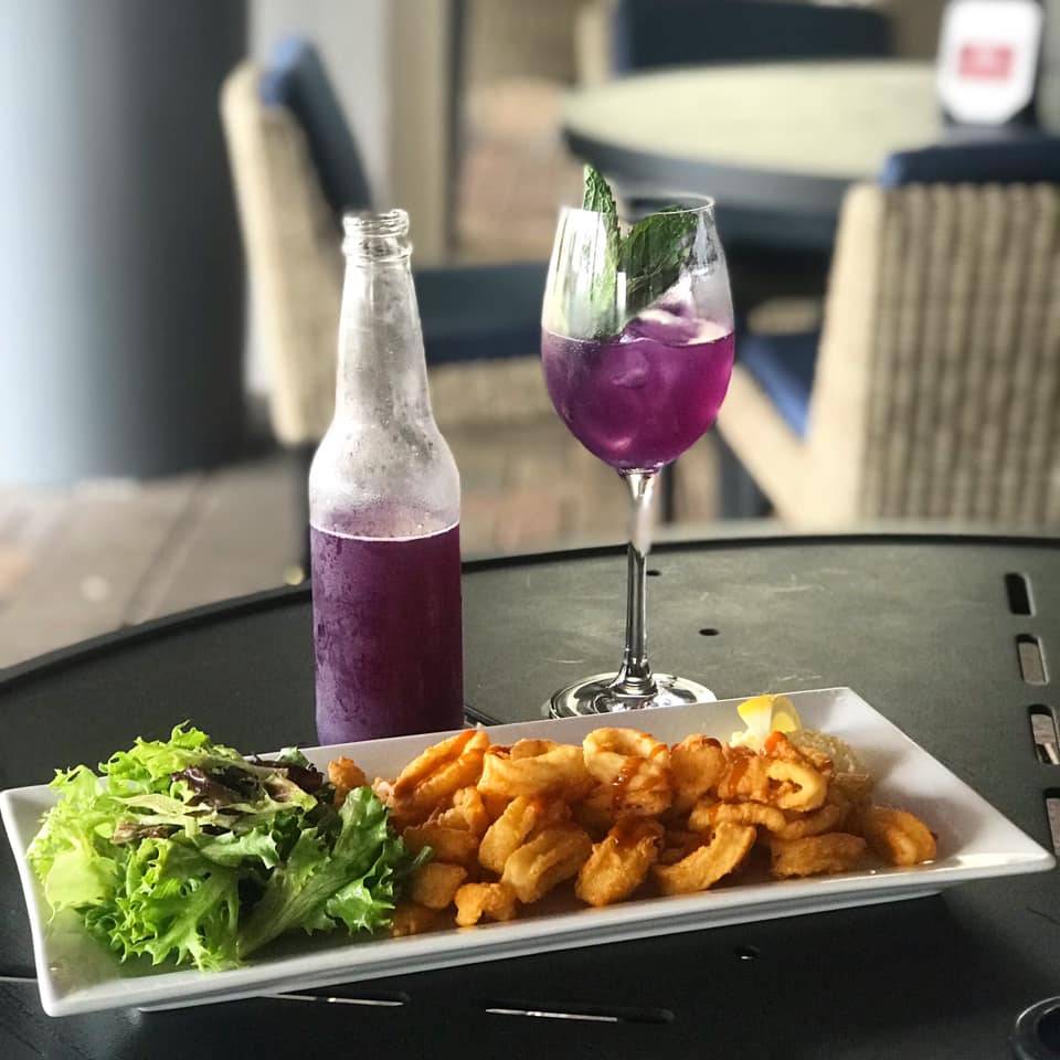 Board & Barrel | restaurant | 301 N Water St, Wilmington, NC 28401, USA | 9103436130 OR +1 910-343-6130