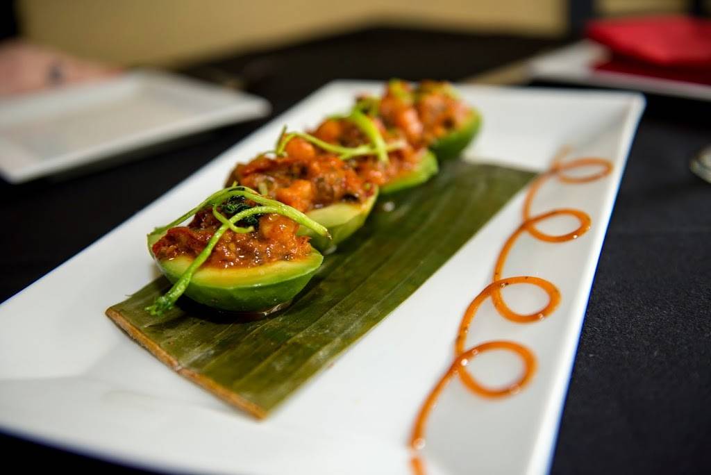 De La Vega Restaurante y Galeria | restaurant | 128 N Woodland Blvd, DeLand, FL 32720, USA | 3867344444 OR +1 386-734-4444