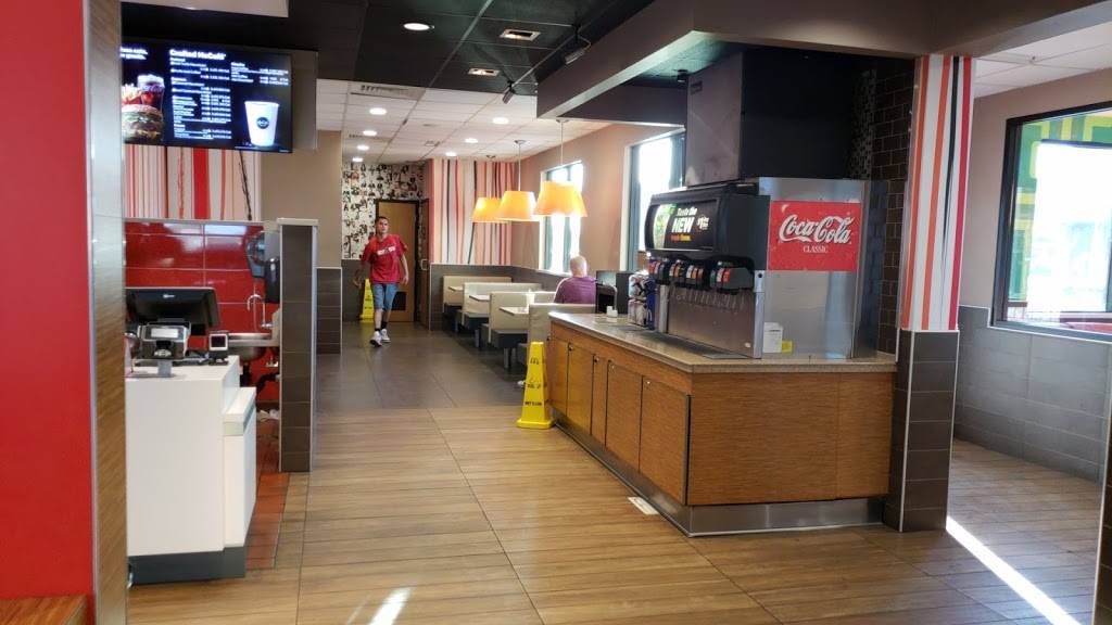 McDonalds | cafe | 1532 N 51st Ave, Phoenix, AZ 85043, USA | 6024840240 OR +1 602-484-0240