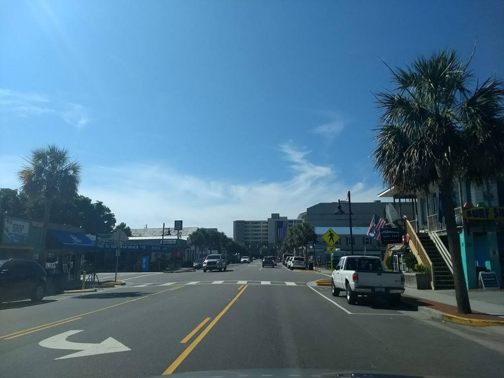 BP | restaurant | 42 Center St, Folly Beach, SC 29439, USA | 8435886208 OR +1 843-588-6208