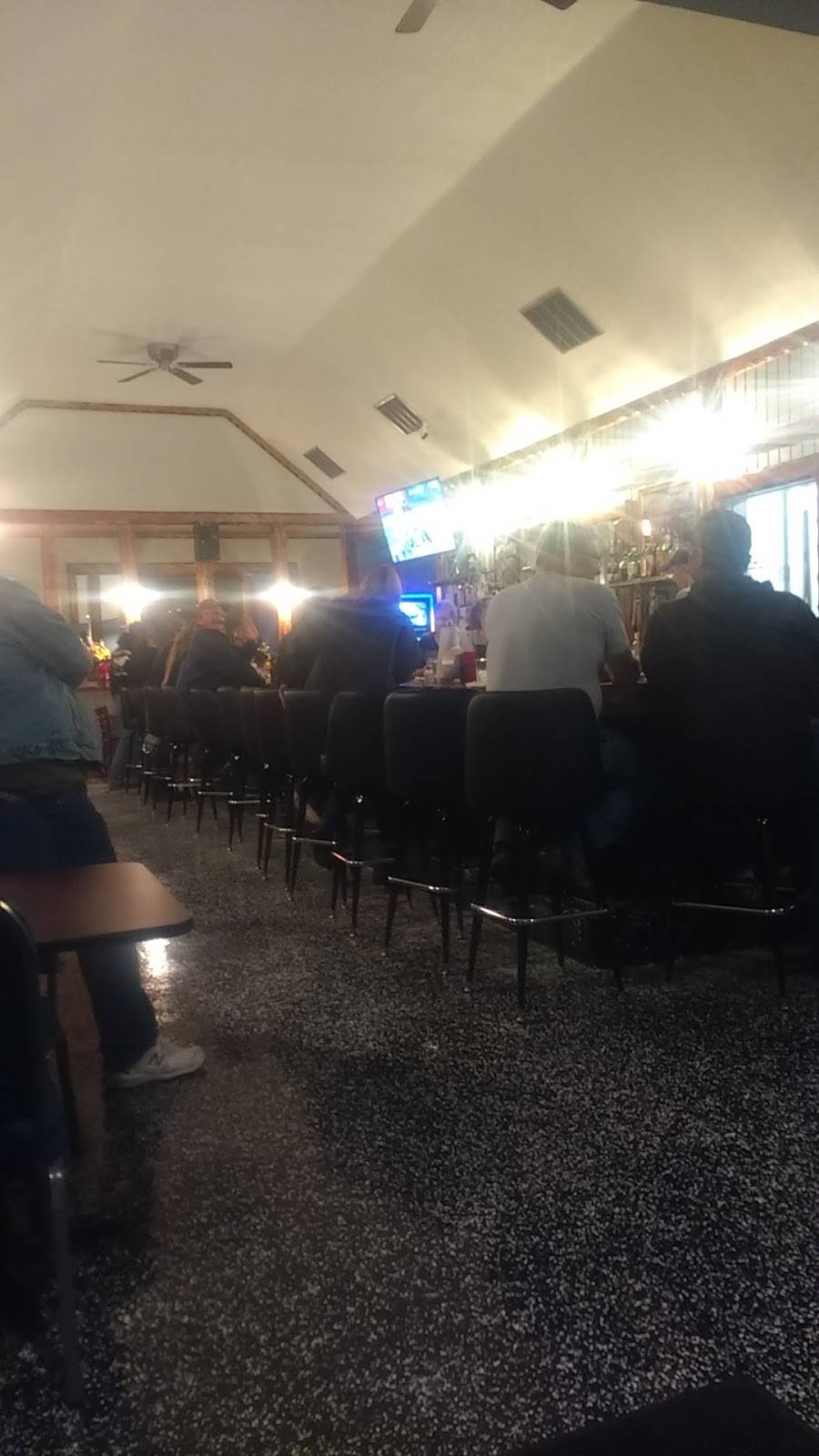 Sixth & Main | restaurant | 202 N Main St, Evart, MI 49631, USA | 2315151188 OR +1 231-515-1188