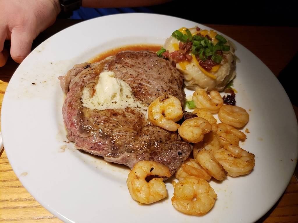 Chilis Grill & Bar | meal takeaway | 4330 Century Blvd, Pittsburg, CA 94565, USA | 9257558805 OR +1 925-755-8805