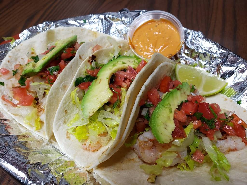 Gustavos Mexian Grill | restaurant | 1226 Market St, La Grange, KY 40031, USA | 5022224050 OR +1 502-222-4050