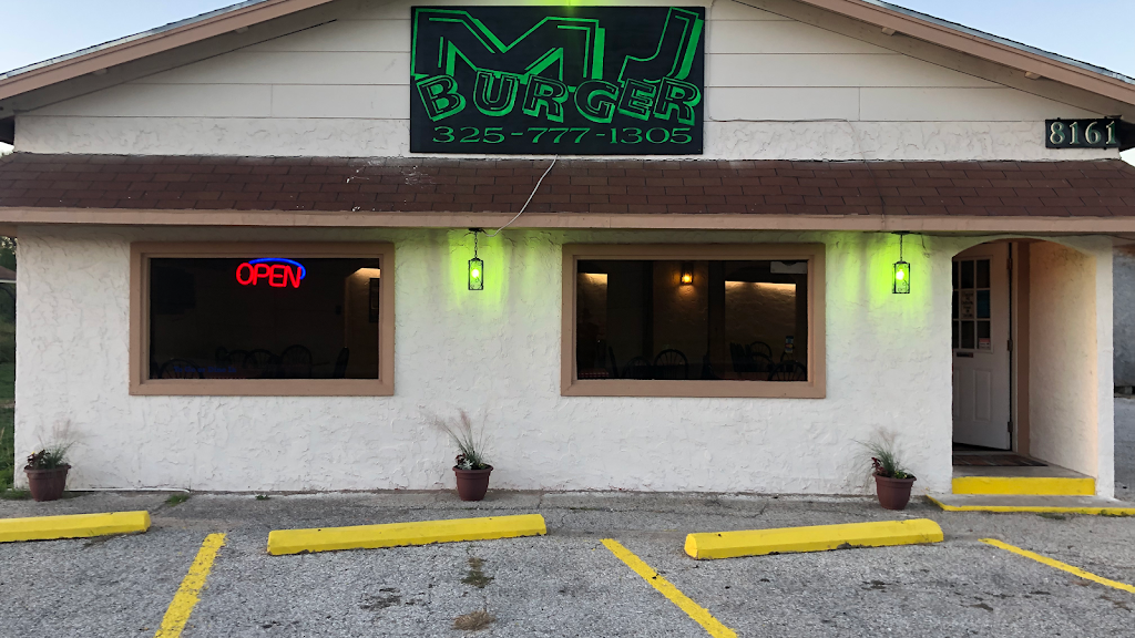 MJ Burger | restaurant | 8161 N US Hwy 87, Grape Creek, TX 76901, USA | 3257771305 OR +1 325-777-1305