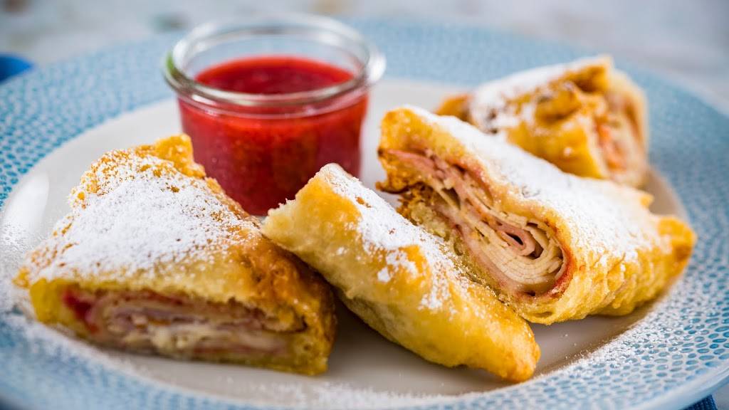 Bar Riva | restaurant | 1080 Esplanade Ave, Lake Buena Vista, FL 32830, USA | 4079395277 OR +1 407-939-5277