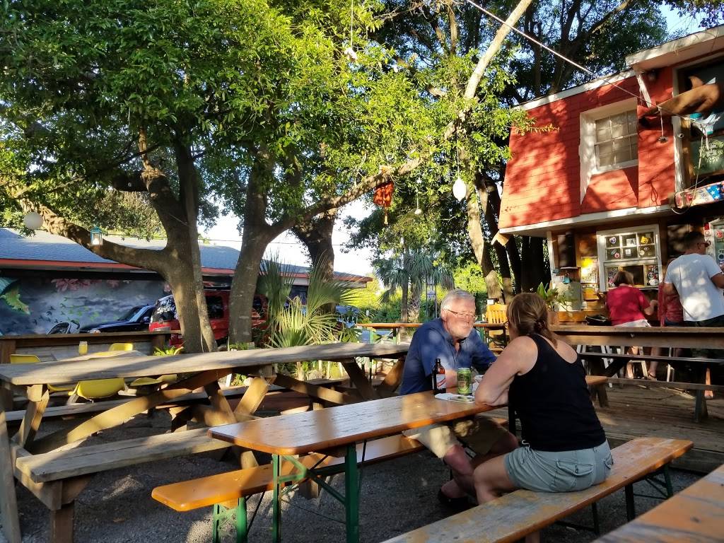 Chico Feo | restaurant | 122 E Ashley Ave, Folly Beach, SC 29439, USA | 8439062710 OR +1 843-906-2710