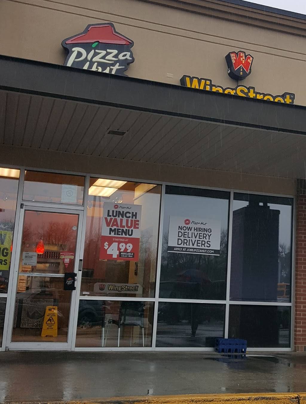 Pizza Hut | meal takeaway | 930 New Hope Rd #103, Lawrenceville, GA 30045, USA | 7702375788 OR +1 770-237-5788