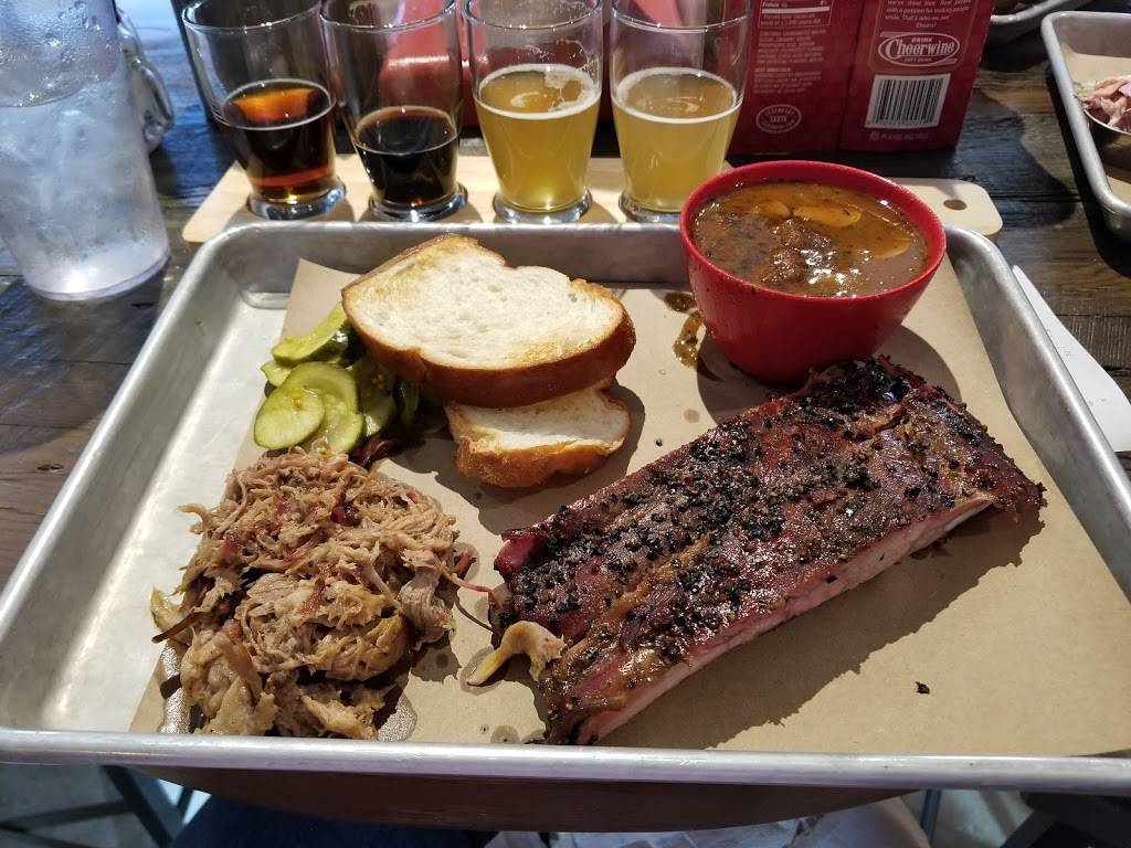 Liberty Barbecue | restaurant | 370 W Broad St, Falls Church, VA 22046, USA | 7032378227 OR +1 703-237-8227