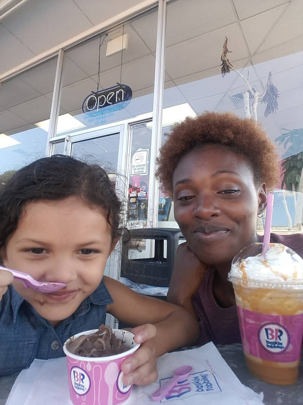 Captain JJ Fish & Chicken | restaurant | 4300 Summer Ave, Memphis, TN 38122, USA | 9013472287 OR +1 901-347-2287