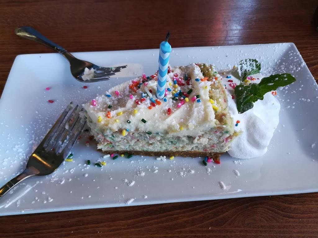 Broadway Heights California Cuisine | restaurant | 300 Broadway, Chico, CA 95928, USA | 5308998075 OR +1 530-899-8075