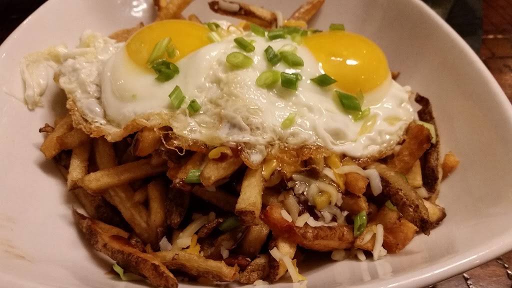 Foundry Kitchen and Bar | restaurant | 525 Broad St, Elyria, OH 44035, USA | 4402819181 OR +1 440-281-9181